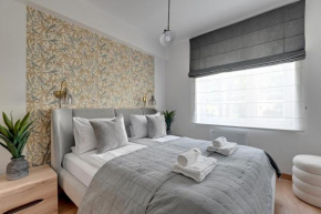 Lion Apartments - Palm Beach with parking, Sopot